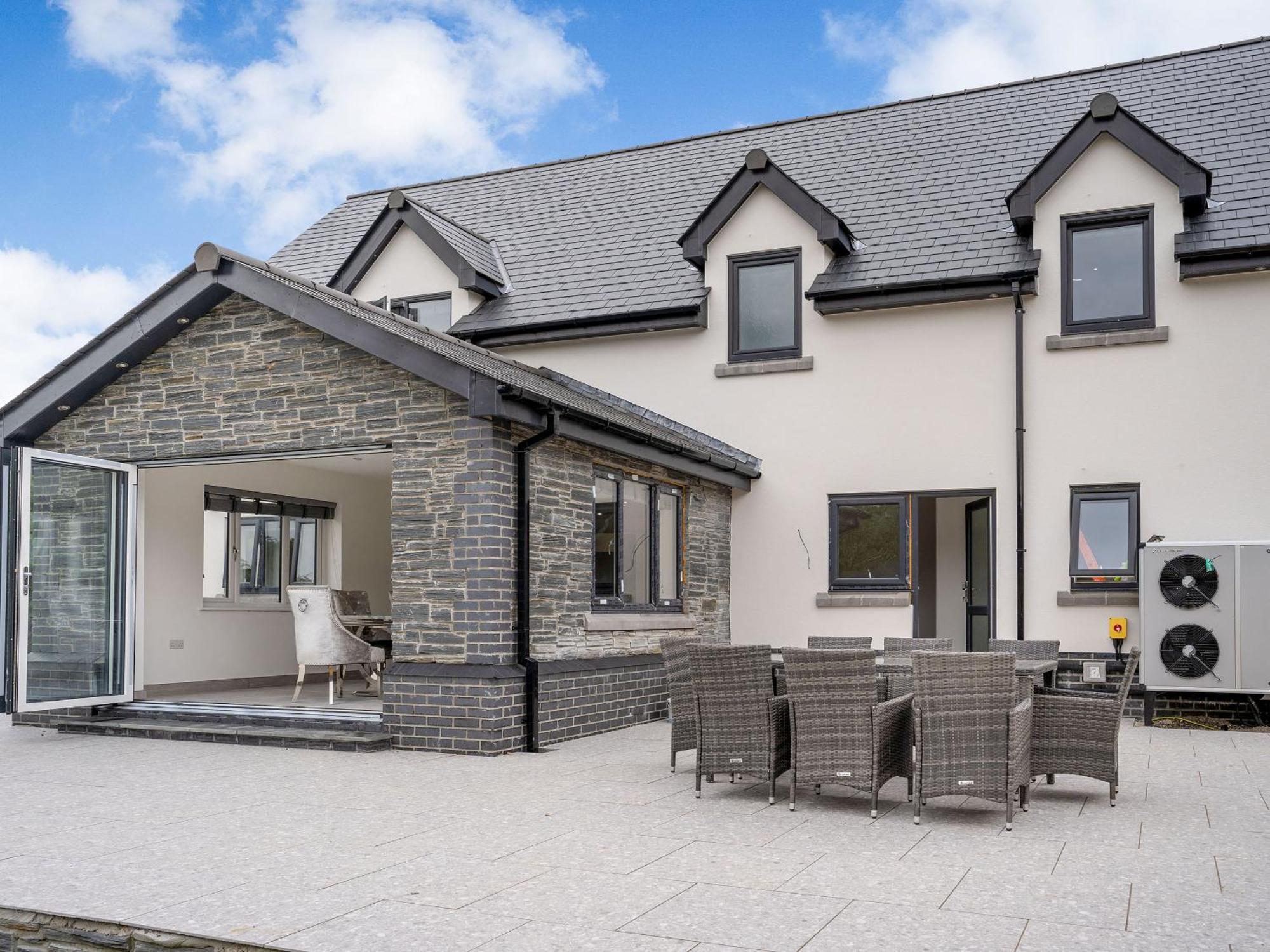 Ty Afon Reg - Uk38509 Villa Glanamman Bagian luar foto